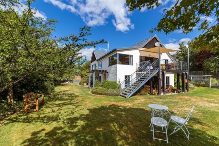 Photo of property in 74 Bills Way, Wanaka, 9305