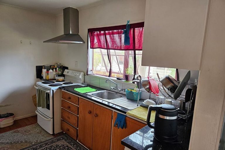 Photo of property in 57 Gills Road, Bucklands Beach, Auckland, 2014