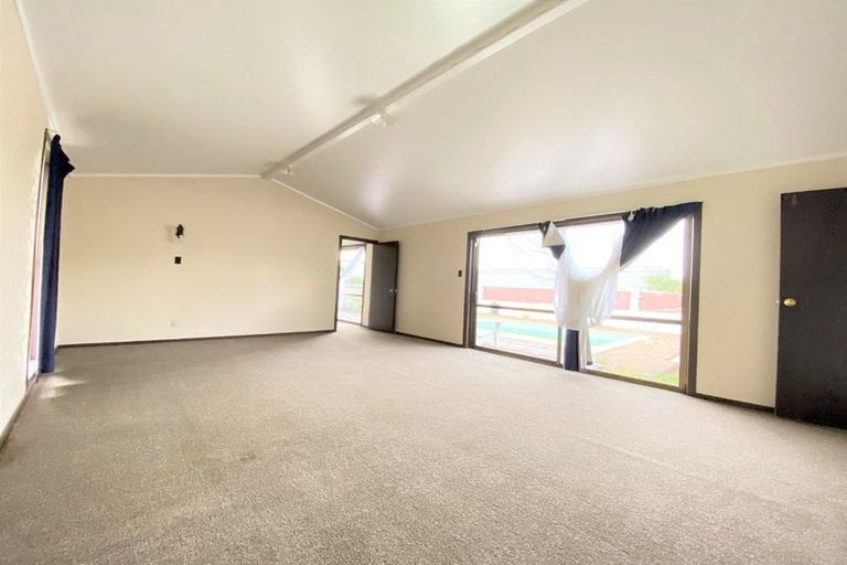 Photo of property in 16 Tasman Drive, Opaheke, Papakura, 2113