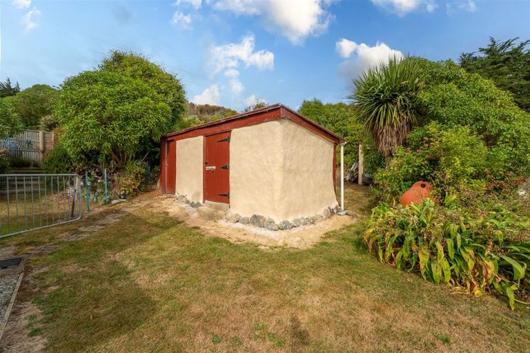 Photo of property in 67 Shag Point Road, Shag Point, Palmerston, 9482