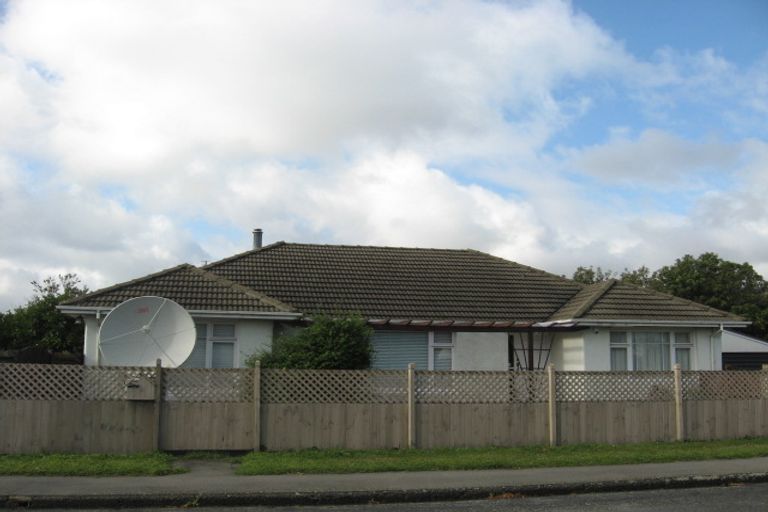 Photo of property in 2/2 Corfe Street, Ilam, Christchurch, 8041