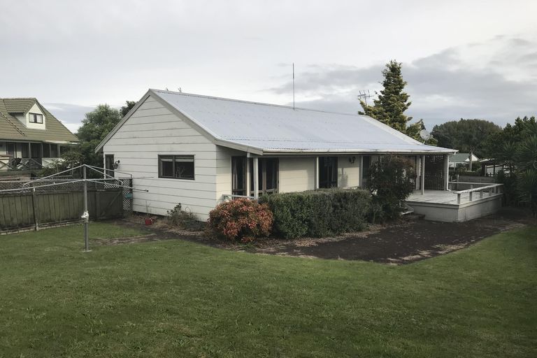 Photo of property in 11 Mcewan Place, Fitzroy, Hamilton, 3206