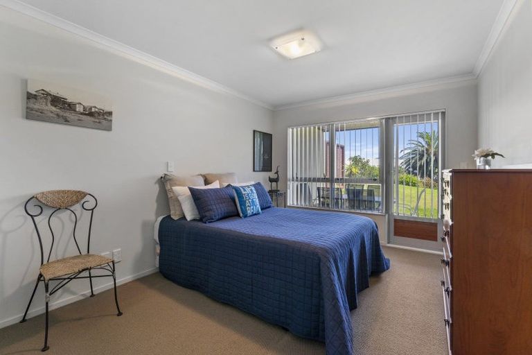 Photo of property in 4/1 Marine Parade, Paraparaumu Beach, Paraparaumu, 5032