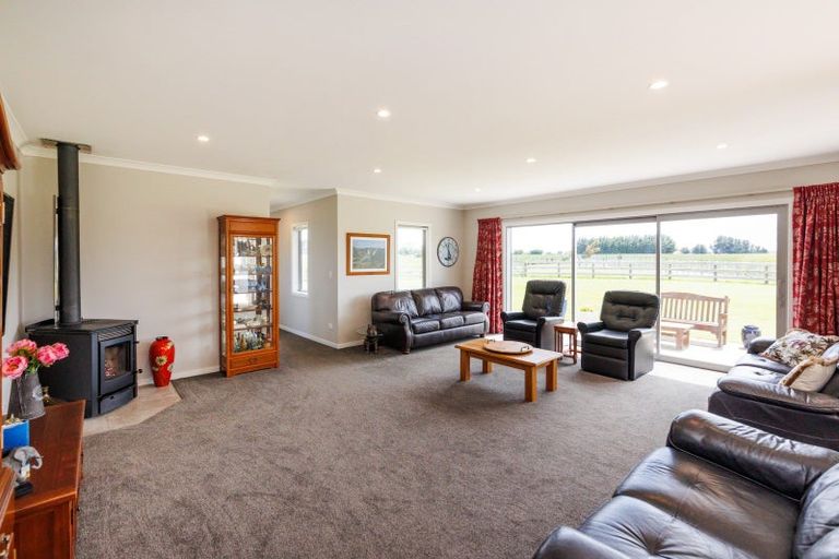 Photo of property in 760 Halcombe Road, Halcombe, Feilding, 4775