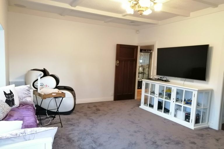 Photo of property in 8 Harrison Avenue, Belmont, Auckland, 0622