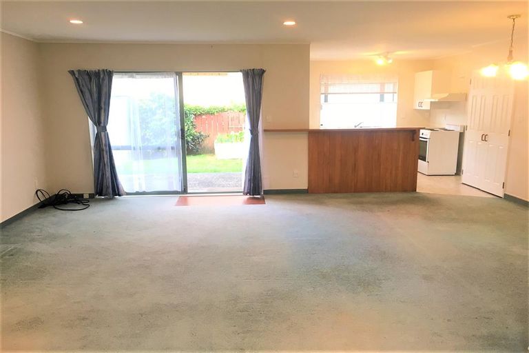 Photo of property in 39a Titirangi Road, New Lynn, Auckland, 0600