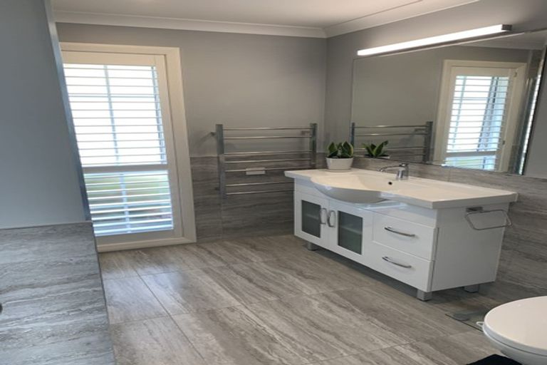 Photo of property in 24 Mervyn Place, Ohauiti, Tauranga, 3112