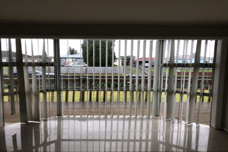 Photo of property in 25 Antrim Crescent, Otara, Auckland, 2023