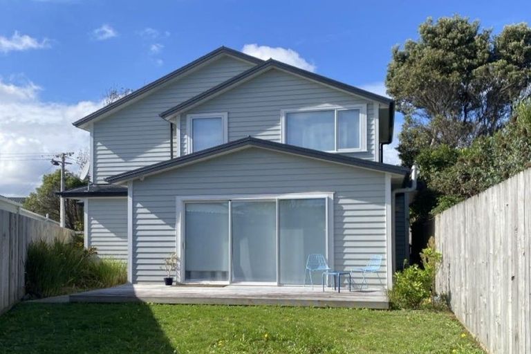 Photo of property in 67a Randwick Crescent, Moera, Lower Hutt, 5010