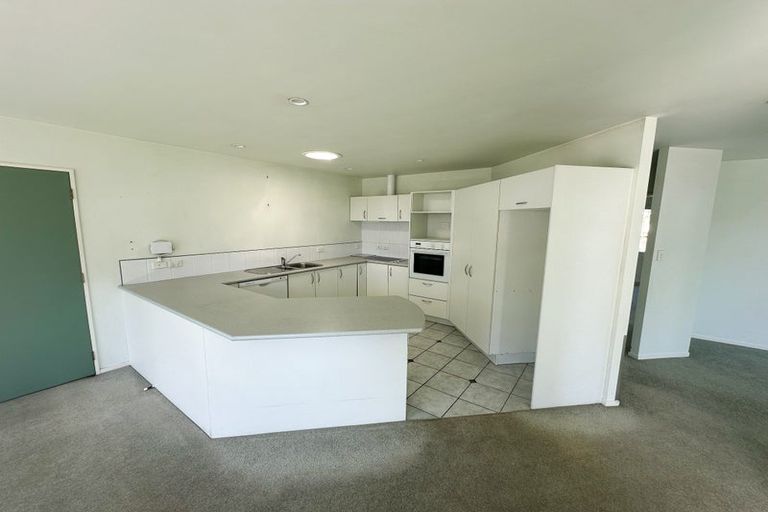 Photo of property in 1/256 Hibiscus Coast Highway, Orewa, 0931