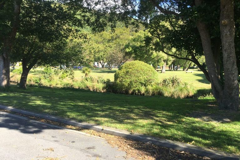 Photo of property in 153 Riverside Drive, Waiwhetu, Lower Hutt, 5010