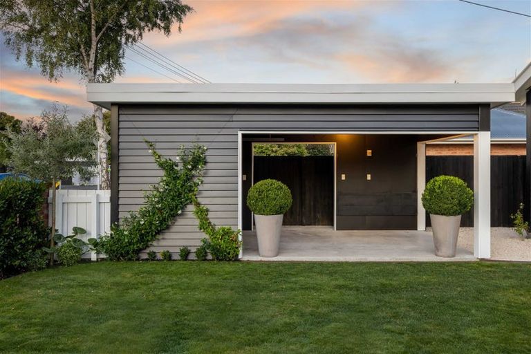 Photo of property in 136 Matsons Avenue, Papanui, Christchurch, 8053