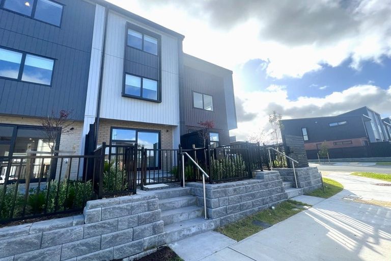 Photo of property in 3 Jabuka Street, Glen Eden, Auckland, 0602