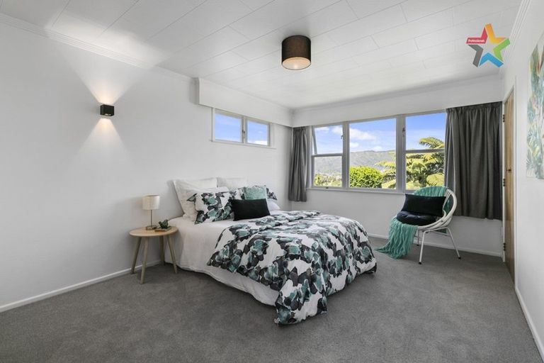 Photo of property in 10 Major Drive, Kelson, Lower Hutt, 5010