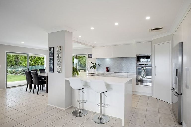 Photo of property in 114 Colombo Road, Waiuku, 2123