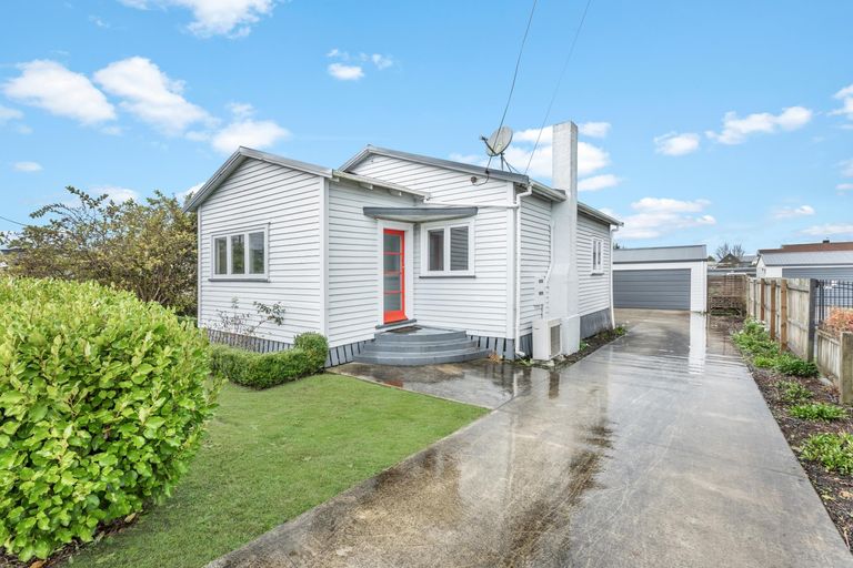 Photo of property in 1 Snell Street, Morrinsville, 3300