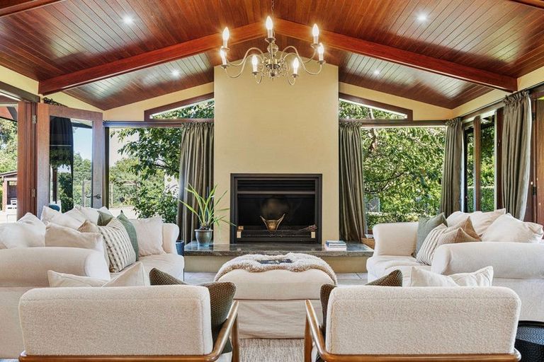 Photo of property in 54 Lane Road, Havelock North, 4130