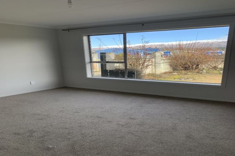 Photo of property in 24 Boundary Road, Alexandra, 9320