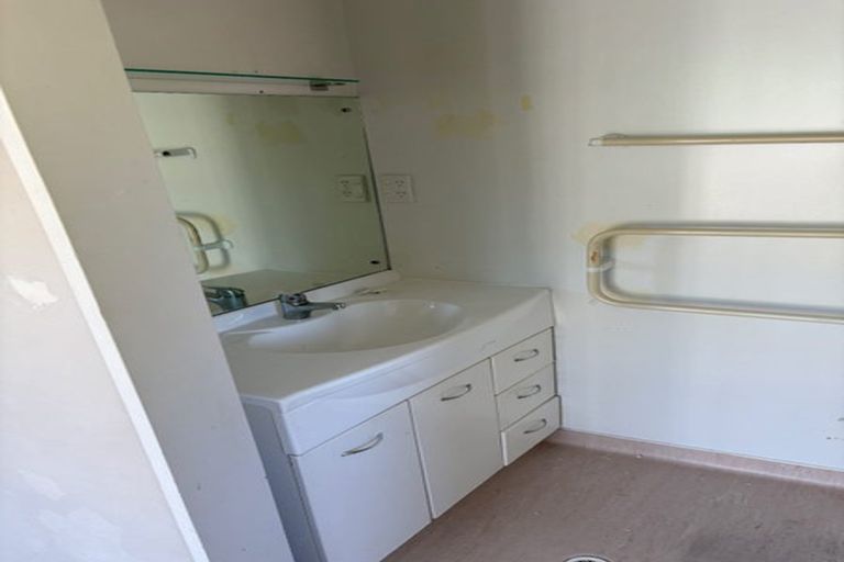 Photo of property in 146g Aro Street, Aro Valley, Wellington, 6021