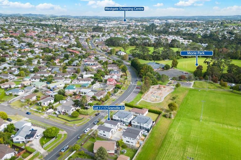 Photo of property in 17e Granville Drive, Massey, Auckland, 0614