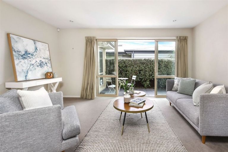 Photo of property in 25 Seddon Street, Sydenham, Christchurch, 8023