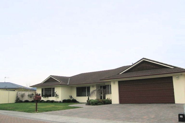 Photo of property in 6 Lowndes Place, Taradale, Napier, 4112