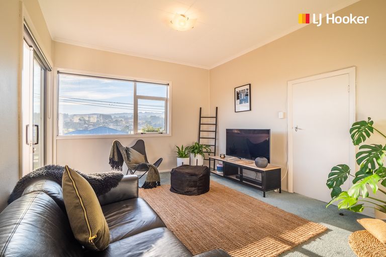 Photo of property in 1 Derby Street, Green Island, Dunedin, 9018