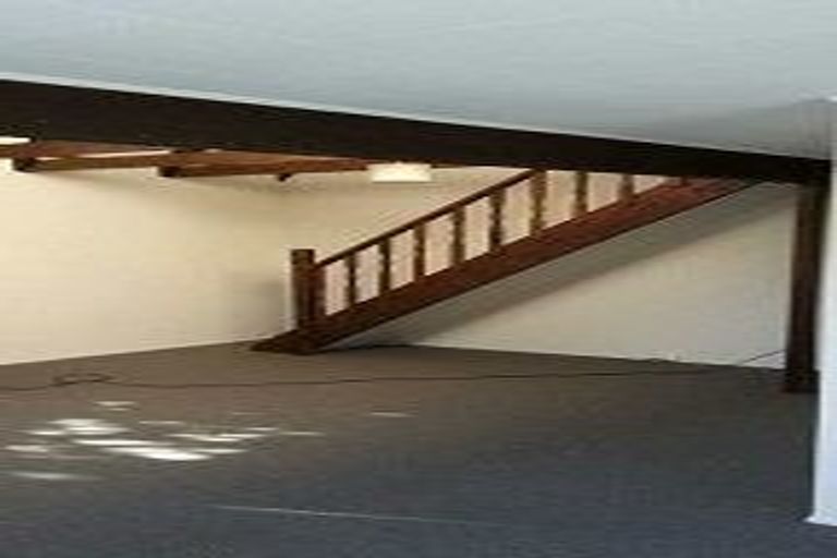 Photo of property in 8 Sunbrae Drive, Silverstream, Upper Hutt, 5019