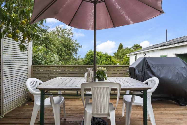 Photo of property in 12 Garnett Avenue, Forest Lake, Hamilton, 3200