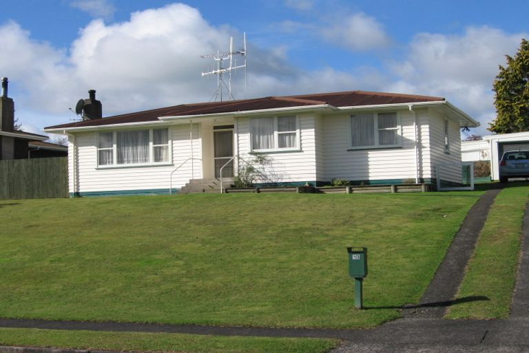 Photo of property in 13 Girvan Place, Tokoroa, 3420