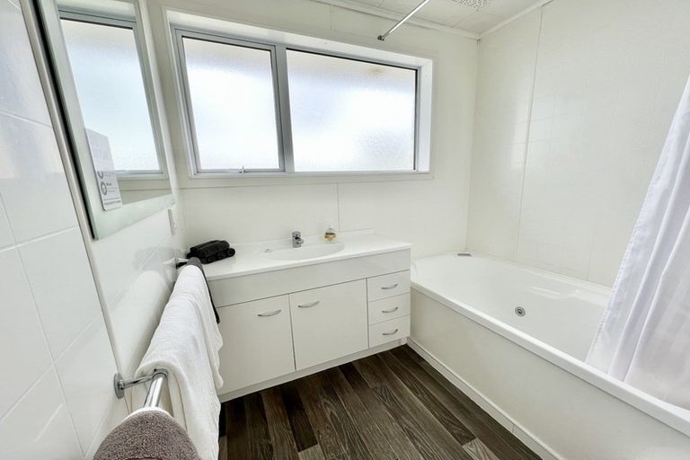 Photo of property in 311 Tay Street, Turnbull Thomson Park, Invercargill, 9810