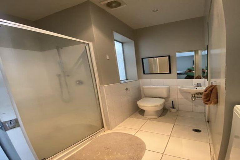 Photo of property in 41 Home Street, Mount Victoria, Wellington, 6011