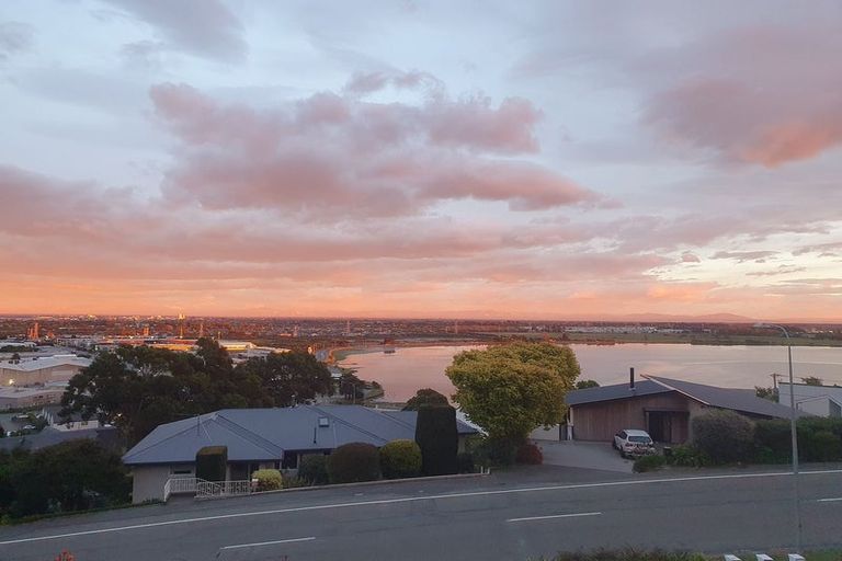 Photo of property in 34 Cannon Hill Crescent, Mount Pleasant, Christchurch, 8081