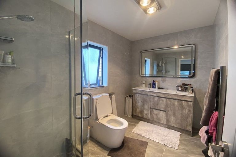 Photo of property in 1c Cromdale Avenue, Howick, Auckland, 2010