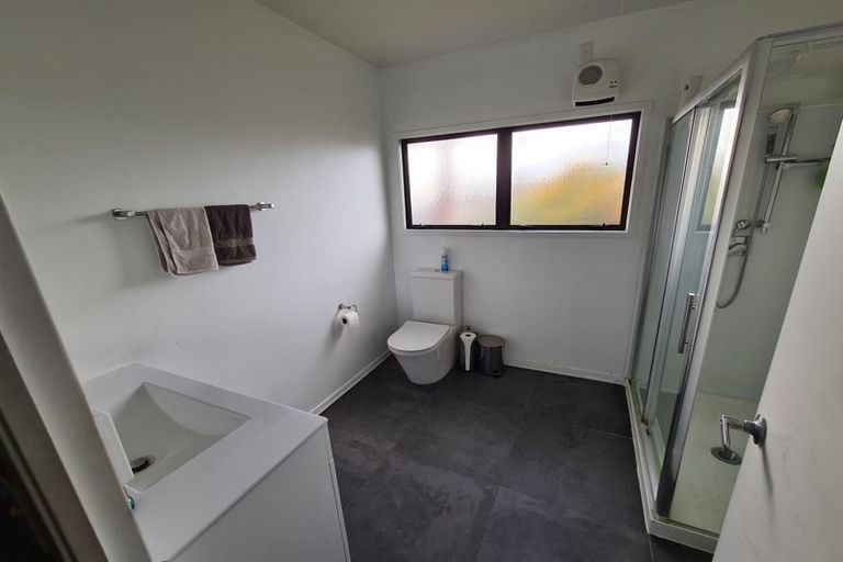 Photo of property in 2/21 Southview Place, Wattle Downs, Auckland, 2102