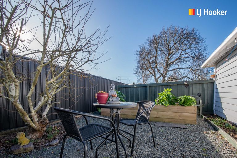 Photo of property in 2 Goodwin Street, Waihola, Milton, 9073