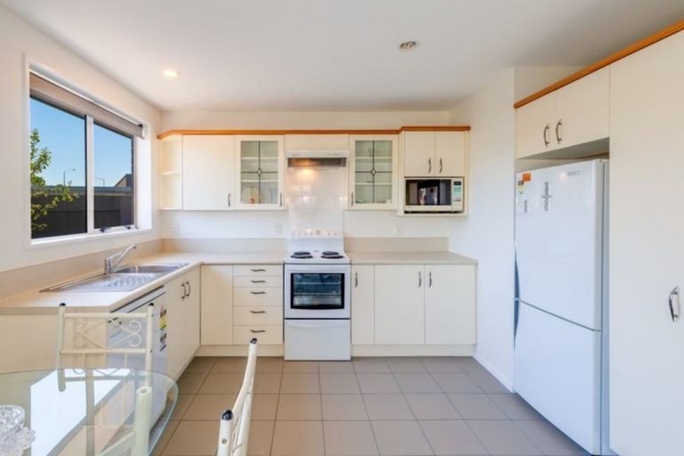 Photo of property in 83a Avalon Street, Richmond, Christchurch, 8013