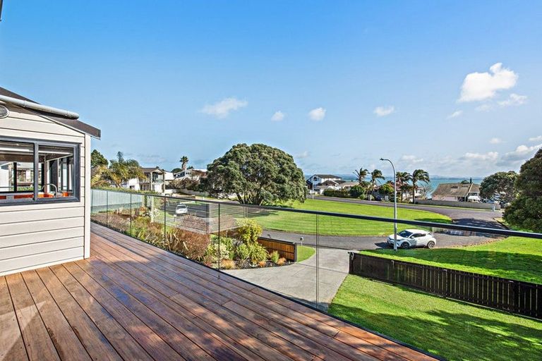 Photo of property in 76 Torkar Road, Clarks Beach, 2122