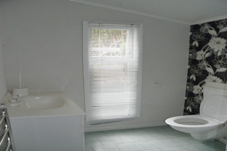 Photo of property in 19 Albert Street, Gladstone, Invercargill, 9810