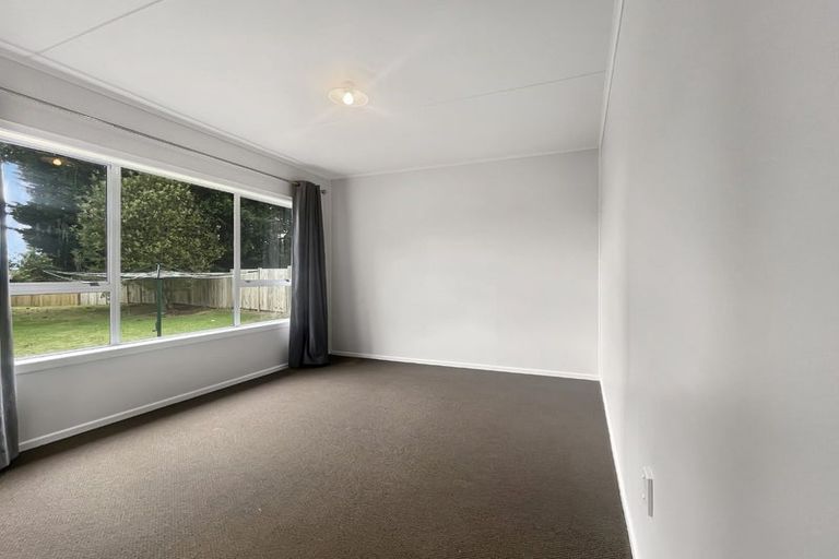 Photo of property in 2/111 Arthur Crescent, Hilltop, Taupo, 3330