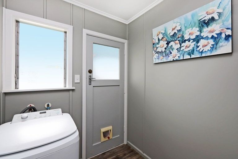 Photo of property in 44 Clarence Cox Crescent, Pirimai, Napier, 4112