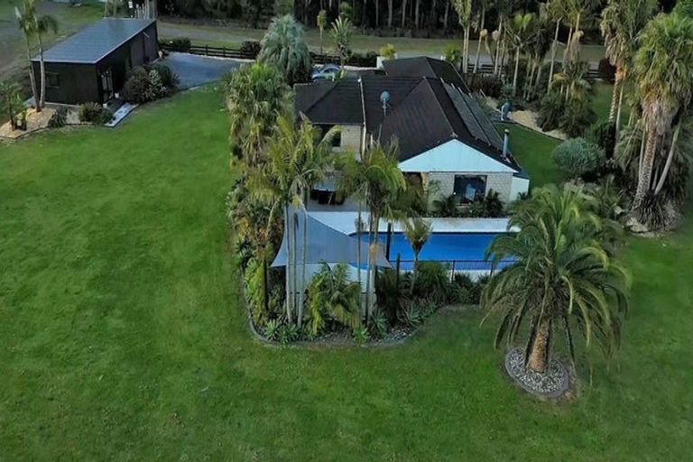 Photo of property in 147b Stanners Road, Kerikeri, 0295