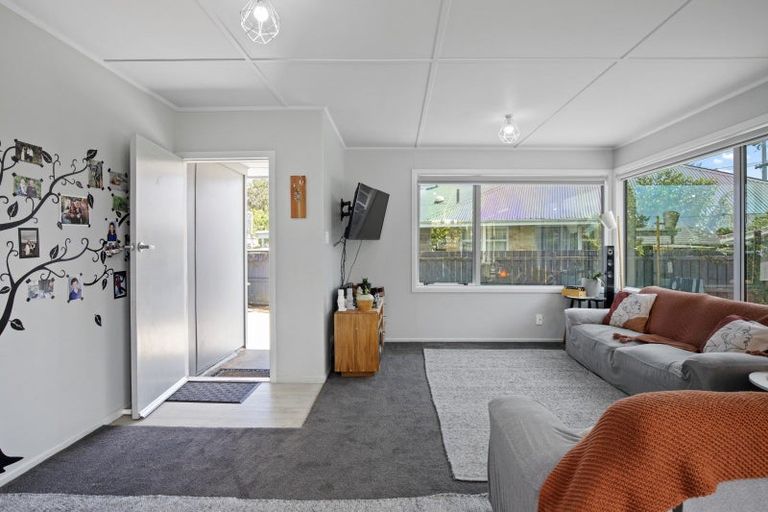 Photo of property in 27 Buckland Road, Tuakau, 2121