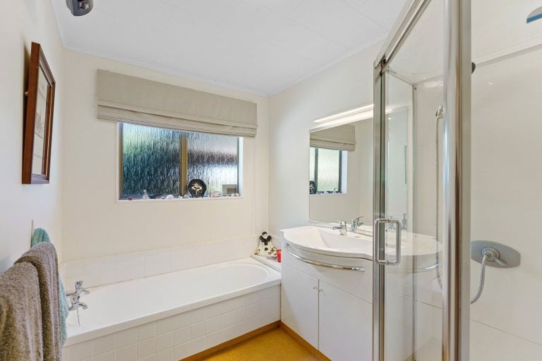 Photo of property in 38a Te Roto Road, Otaki, 5512