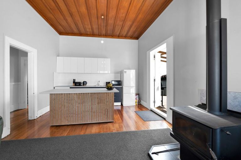 Photo of property in 97 Wilson Street, Hawera, 4610