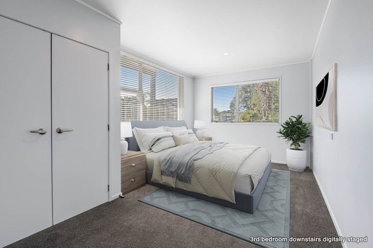 Photo of property in 22 Glenelg Road, Red Beach, 0932
