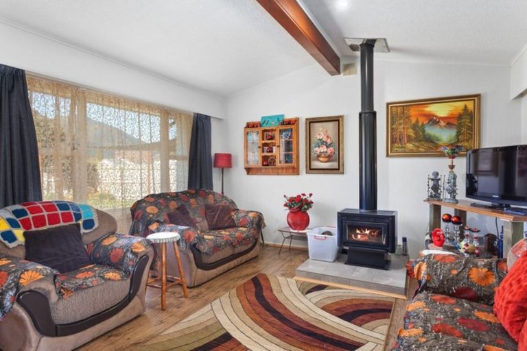 Photo of property in 34 Hinemotu Avenue, Kawerau, 3127