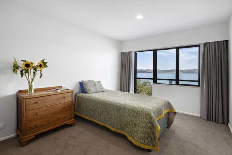 Photo of property in 55 Ferry Road, Days Bay, Lower Hutt, 5013