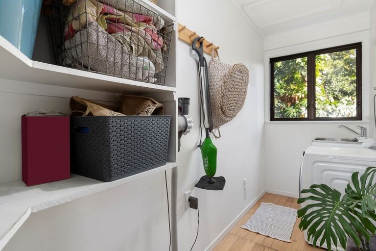 Photo of property in 265a Waitaha Road, Welcome Bay, Tauranga, 3112