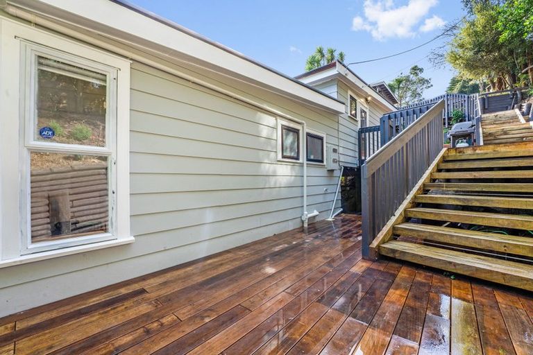 Photo of property in 78 Palmerston Road, Birkenhead, Auckland, 0626